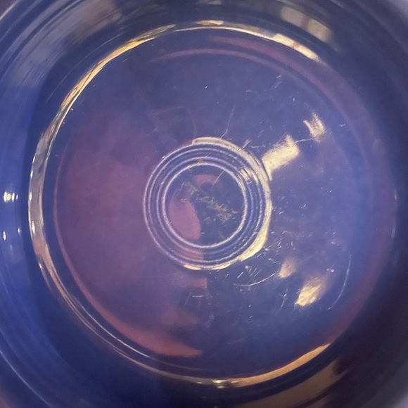 Lovely Pair of Vintage Cobalt Blue Fiesta Dinnerware 8 1/2” Nappy Bowls - Picture 9 of 10